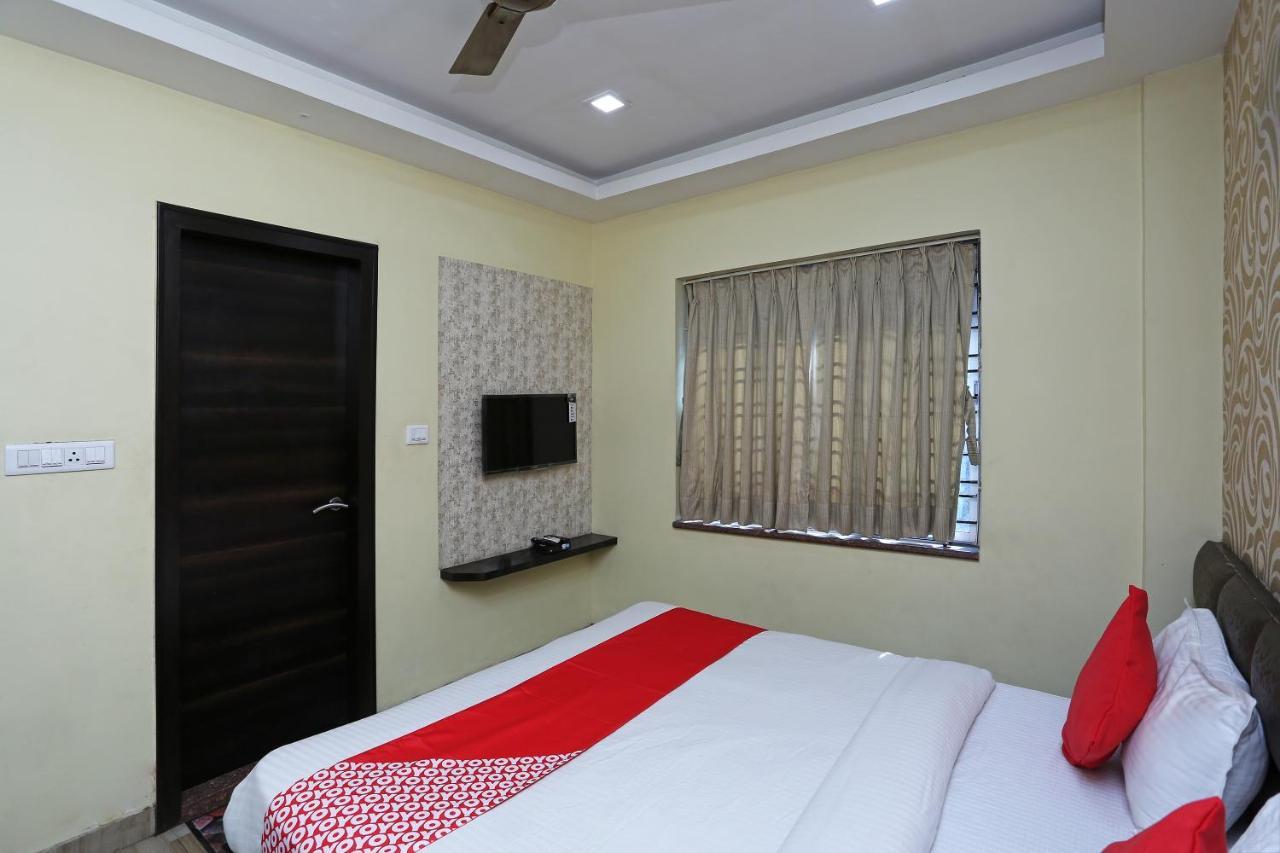 Oyo 7790 Hotel Royal Height Калькутта Экстерьер фото