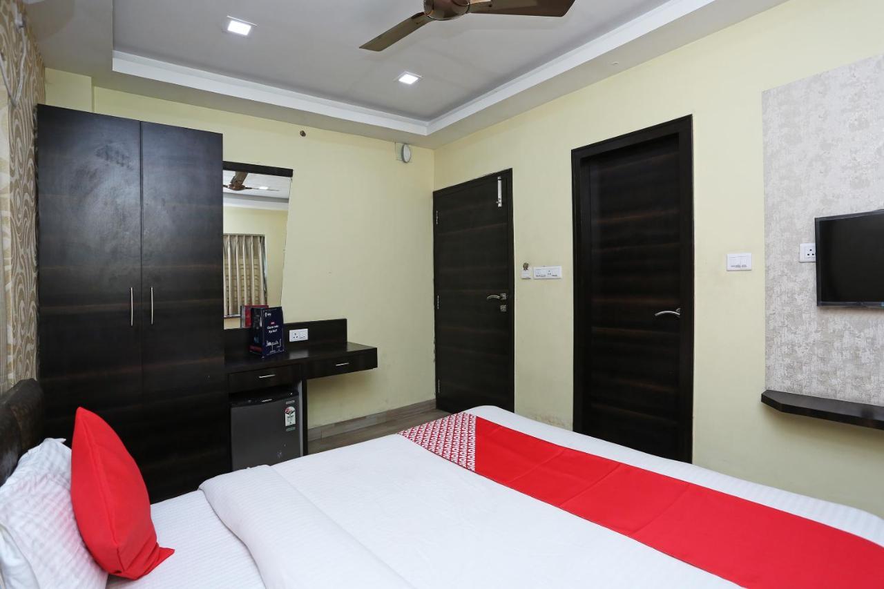 Oyo 7790 Hotel Royal Height Калькутта Экстерьер фото